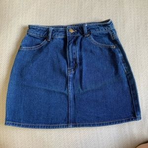 Basic denim skirt
